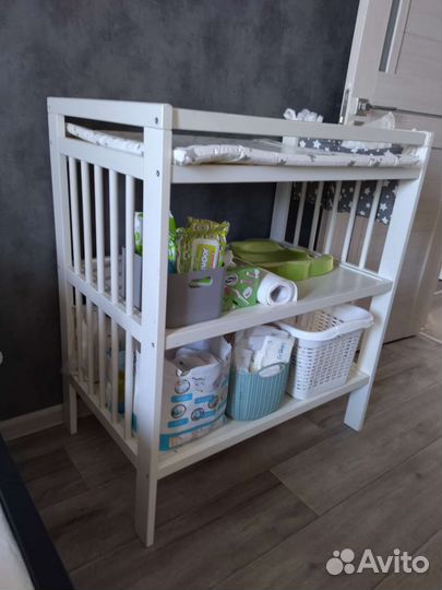 Пеленальный столик икея + матрасик