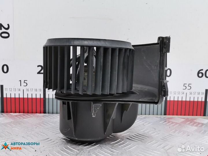 Моторчик печки Volkswagen Transporter T5 2005