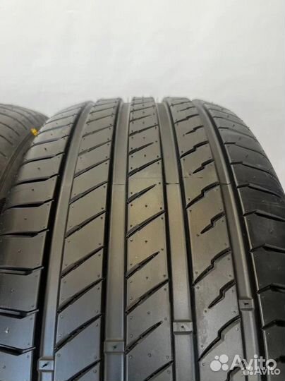Greentrac Journey-X 235/45 R17 97W