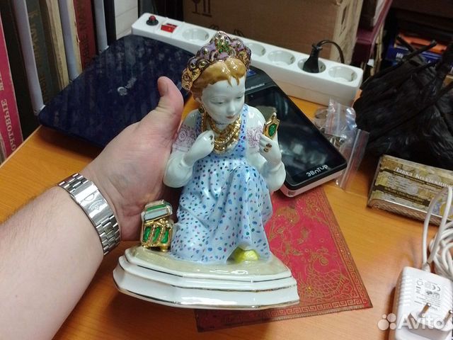 Фарфоровые статуэтки СССР Малахитовая Шкатулка