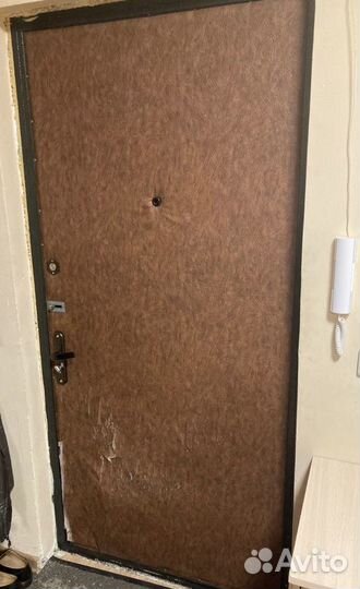 Дверь входная металлическая