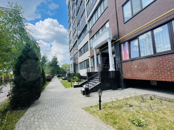 3-к. квартира, 85,7 м², 1/9 эт.