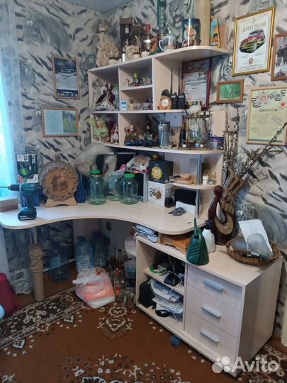 Отдам бесплатно стол компьютерный