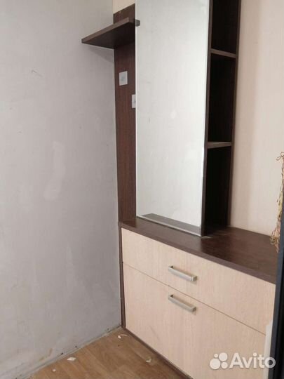 Вешалка в коридор