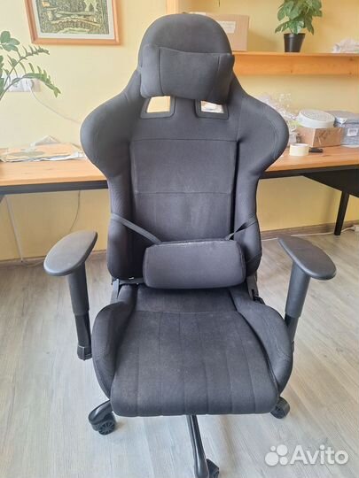 Компьютерное кресло бюрократ