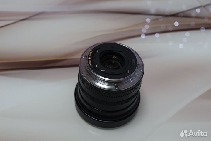 Canon 15mm f/2.8 Fisheye EF