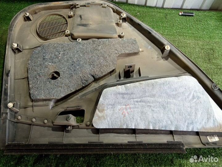 Обшивка боковой двери задняя правая Geely Mk Cross