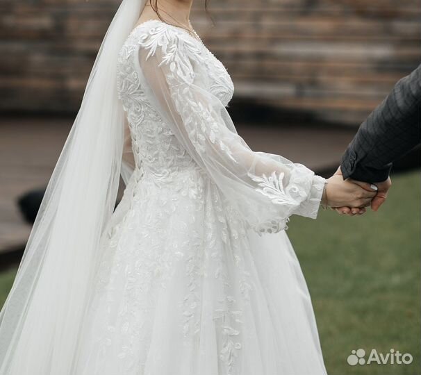 Свадебное платье