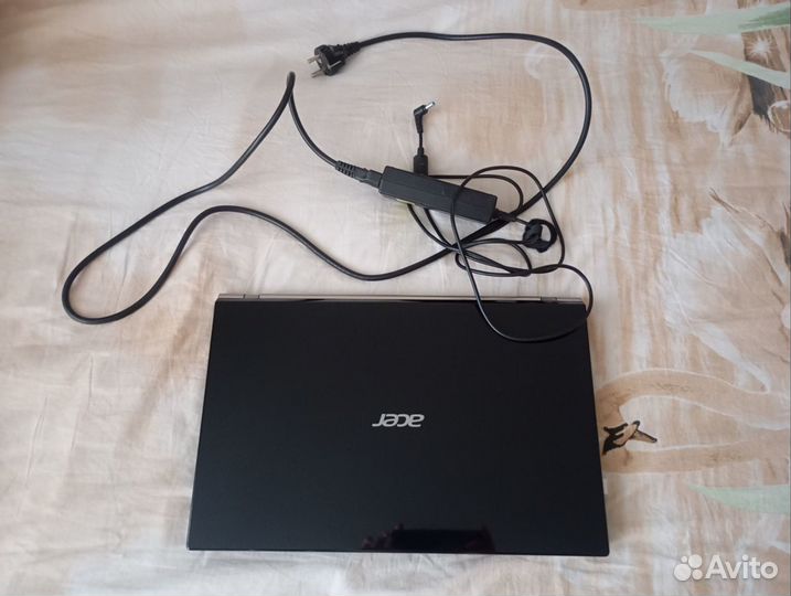 Acer Aspire V3-531G