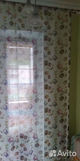 Тюль с совушками и рулонные шторы