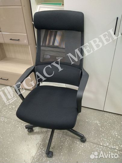 Компьютерное кресло новое