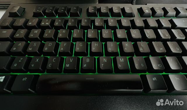 Клавиатура с подсветкой Razer Cynosa Chroma