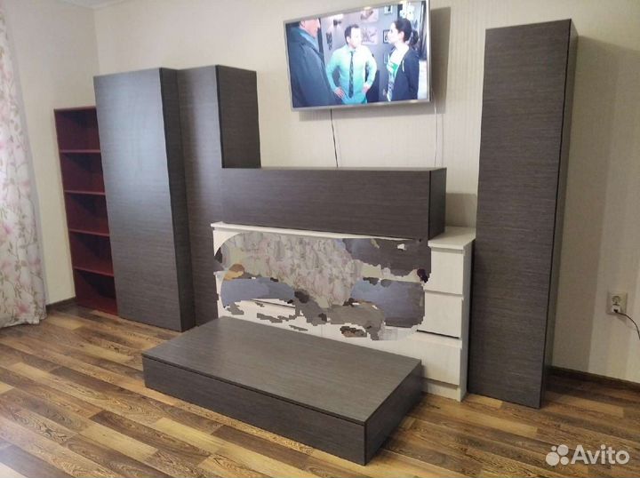 Стенка новая