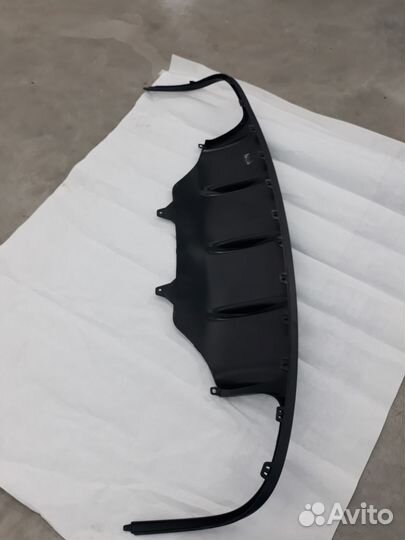 95B807834 Спойлер заднего бампера porsche macan