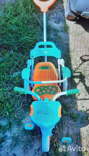 Детский трехколесный велосипед бу