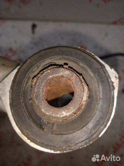 Рычаг подвески верхний передний Nissan Murano Z51