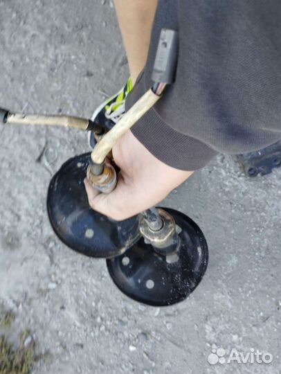 Продам стойки Toyota Windom MCV30