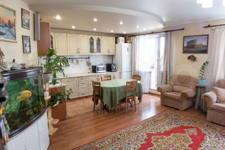 3-к. квартира, 94,5 м², 3/9 эт.