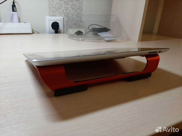 Подставка под ноутбук охлаждающая