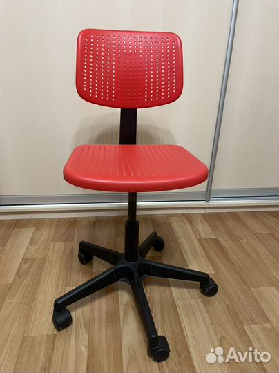 Детский стул IKEA