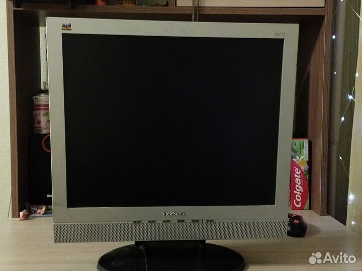 ViewSonik VA712
