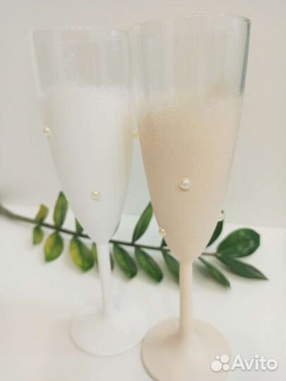 Свадебные бутылки, фужеры