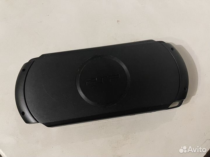 Sony PSP e1008 прошитая 8гб с играми (идеал)