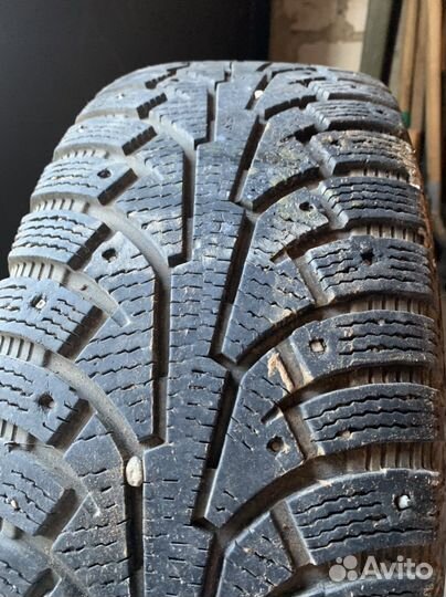 Nokian Tyres Hakkapeliitta 5 235/65 R17