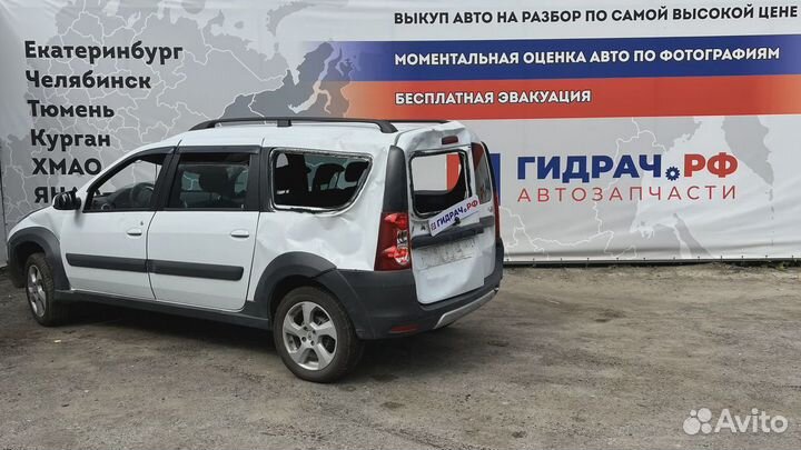 Плафон салонный LADA Largus