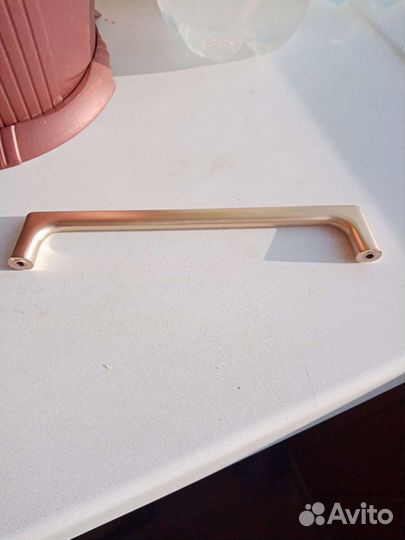 Ручка мебельная