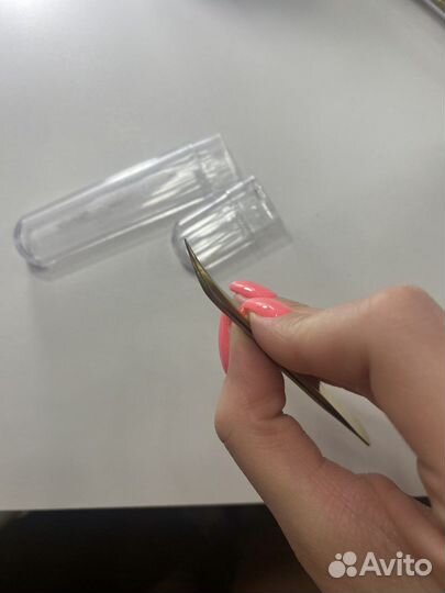 2 пинцета для наращивания ресниц