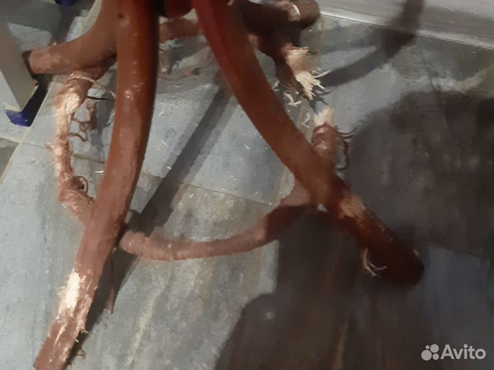 Вешалка напольная деревянная