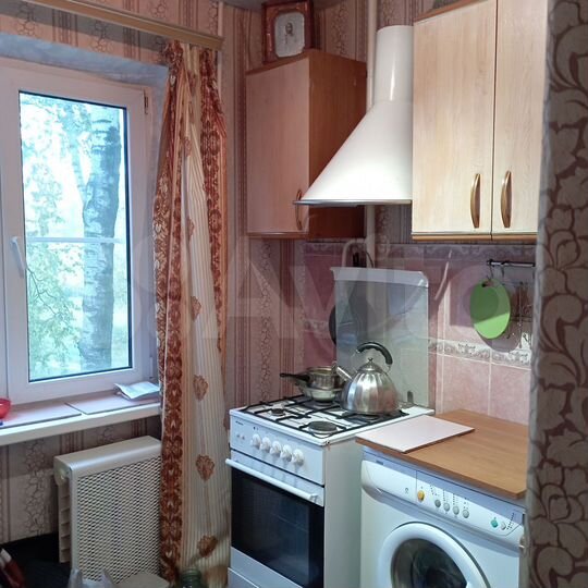 2-к. квартира, 44 м², 3/5 эт.