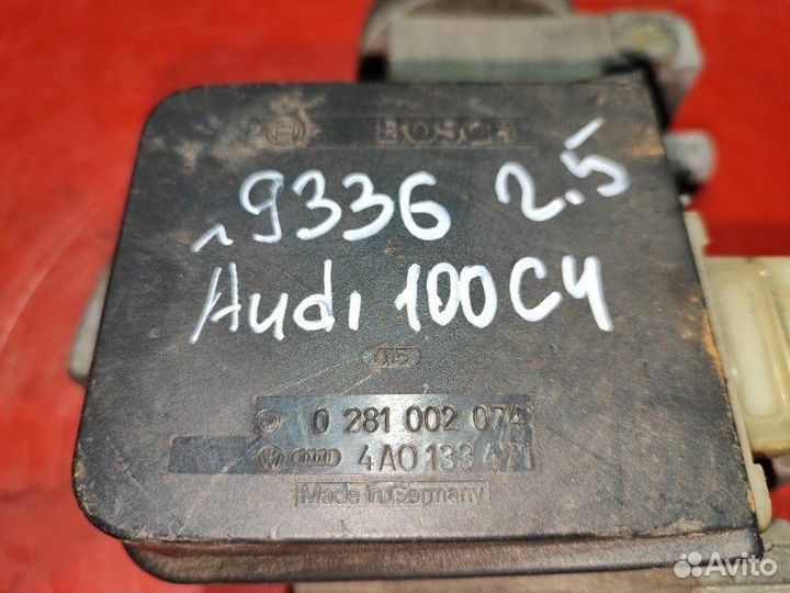 Датчик расхода воздуха Audi 100 C4 седан 2.5 AAT