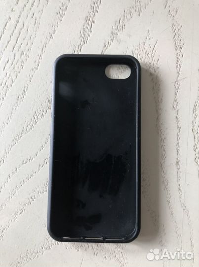 Чехлы на iPhone 4 в хор.сост