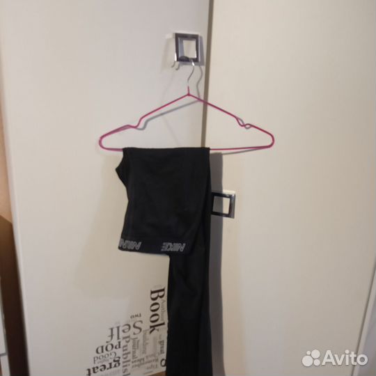 Спортивные леггинсы nike чёрные