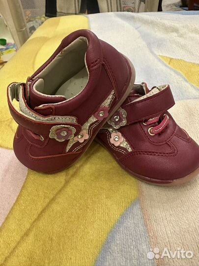 Ботинки для девочки