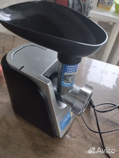 Мясорубка электрическая Polaris PMG 1707