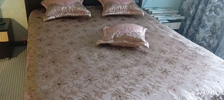 Покрывало на кровать