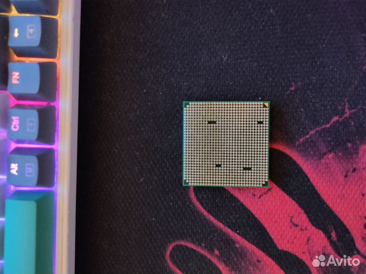 AMD Phenom II X4 Deneb 965 AM3, 4 x 3400 мгц