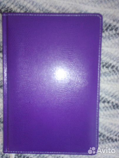 Ежедневник не датированный А 5 стр.288,за 2015 год