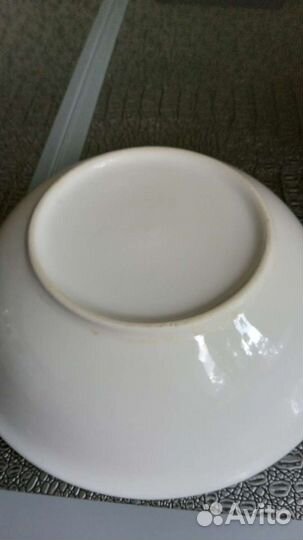 Салатник фарфоровый