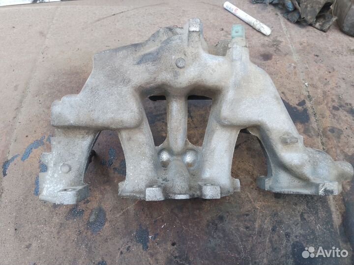 Впускной коллектор Opel Astra F