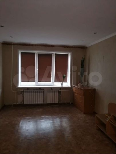 2-к. квартира, 52 м², 1/9 эт.