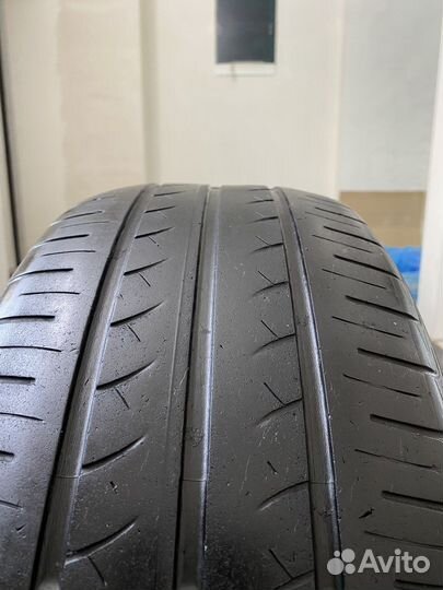 Yokohama BluEarth AE01 205/55 R16