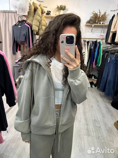 Спортивный костюм