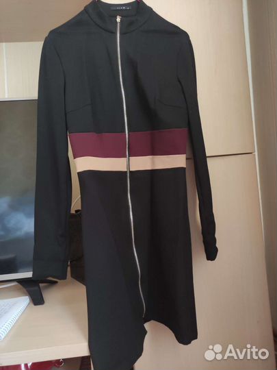 Женское платье S