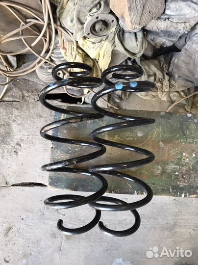 Пружины передние приора