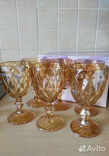 Набор бокалов для вина