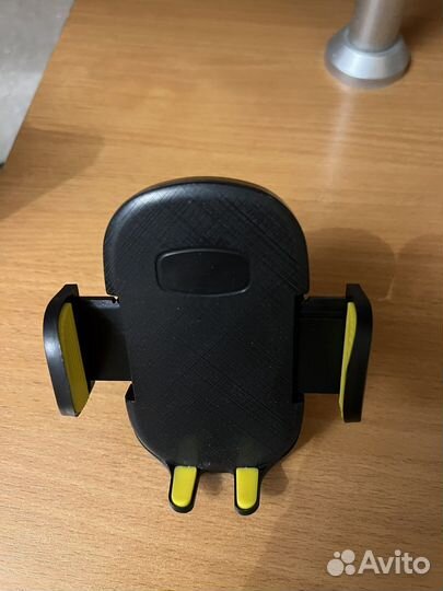 Держатель для телефона в машину + usb розетка